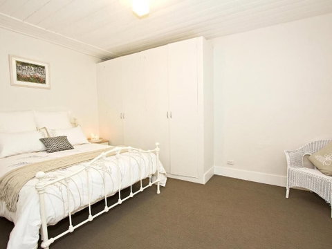 Queen's Cottage Bed And Breakfast Barossa Valley - Sunshine Coast Tourism 3
