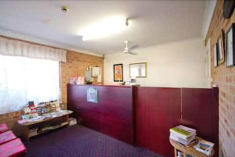 Branxton House Motel, Hunter Valley - Sunshine Coast Tourism 3