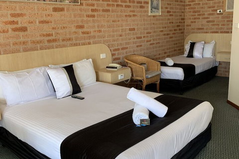 Branxton House Motel, Hunter Valley - Sunshine Coast Tourism 6