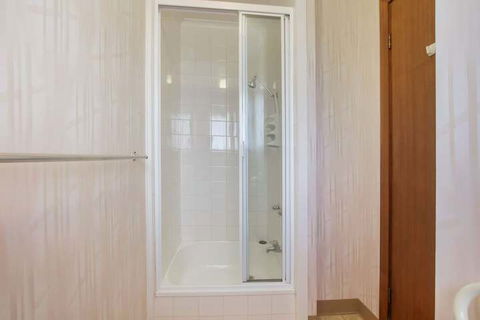 Sandpiper Holiday Apartments - Sunshine Coast Tourism 2