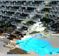 Broadbeach Holiday Apartments - Sunshine Coast Tourism