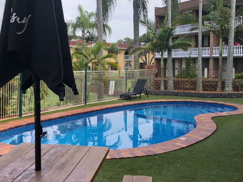 Bribie Waterways Motel - Sunshine Coast Tourism 5