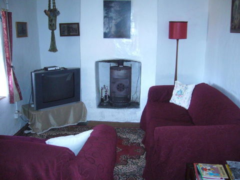 Old Miners Cottages Bed & Breakfast - Sunshine Coast Tourism 1
