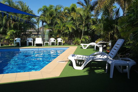 Fourth Avenue Motor Inn - Sunshine Coast Tourism 1