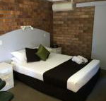 Miles Outback Motel - Sunshine Coast Tourism