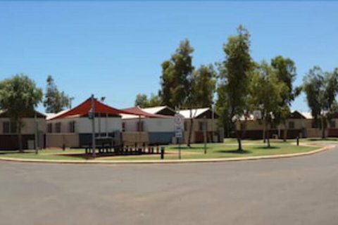 Karratha Village - Holiday Sunshine Coast 0