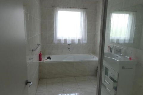 Chapman Street Townhouse Bellerive HobartTasmania - Holiday Sunshine Coast 5