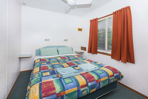 Naracoorte Holiday Park - Sunshine Coast Tourism 5