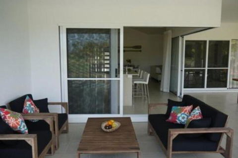 4 Cascade House Luxury Holiday Home - Sunshine Coast Tourism 4
