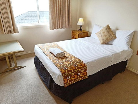 Glen Inn - Sunshine Coast Tourism 4