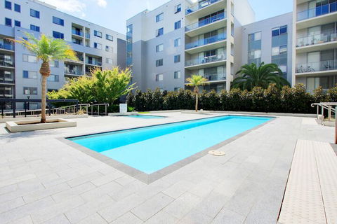 Accommodate Canberra - Glebe Park - Sunshine Coast Tourism 1