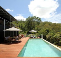 Phoenix Eumundi Bed  Breakfast - Holiday Sunshine Coast