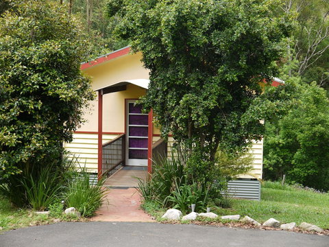 Teretre Cabins Nimbin - Holiday Sunshine Coast 3