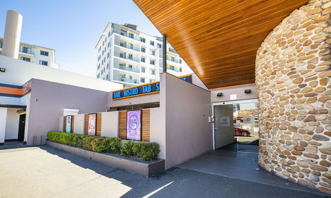 Toongabbie Hotel - Sunshine Coast Tourism 0