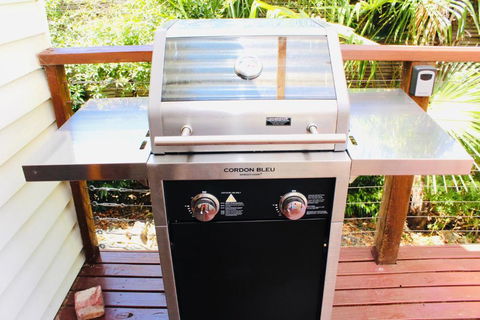 Nagoondie Studio - Holiday Sunshine Coast 5