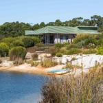 Kooyar Mia - Sunshine Coast Tourism 0