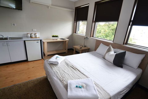 Crossroads Hotel Liverpool - Sunshine Coast Tourism 4