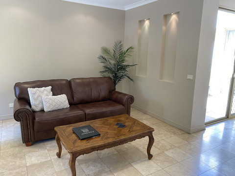 Acacia Terraces - Sunshine Coast Tourism 6