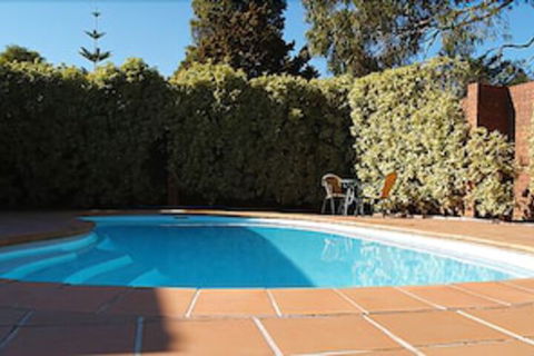 Nunawading Motor Inn - Sunshine Coast Tourism 4