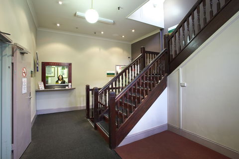 The George Sydney - Holiday Sunshine Coast 3
