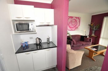 Beachfront Apartments Narooma - Sunshine Coast Tourism 3