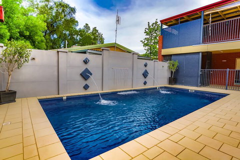 Murray Waters Motor Inn & Apartments - Sunshine Coast Tourism 1