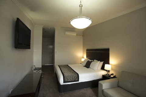 Southgate Motor Inn - Sunshine Coast Tourism 3