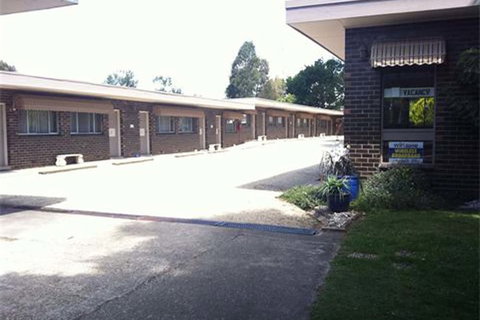 Tartan Motel - Sunshine Coast Tourism 2