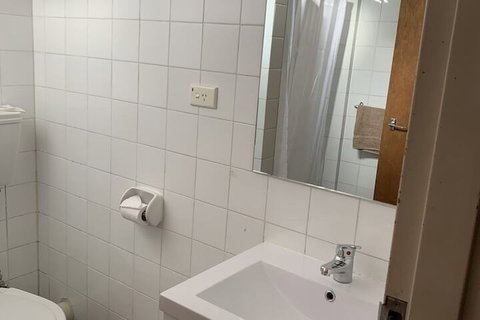 Tartan Motel - Sunshine Coast Tourism 6