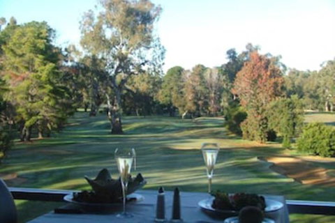 Corowa Golf Club Motel - Holiday Sunshine Coast 5