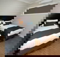 Renmark Holiday Apartments - Sunshine Coast Tourism