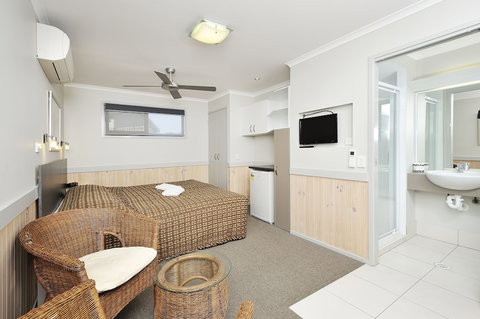 NRMA Sydney Lakeside Holiday Park - Holiday Sunshine Coast 5