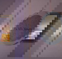 Meurants Manor Bed  Breakfast - Sunshine Coast Tourism