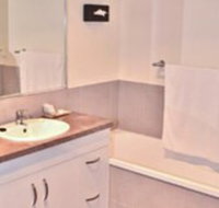 Swagsman Motel Miles - Sunshine Coast Tourism