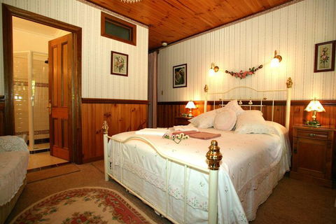 Sandiacre House B & B - Sunshine Coast Tourism 5