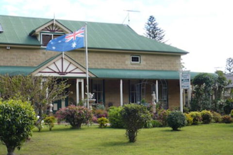 Sandiacre House B & B - Sunshine Coast Tourism 0