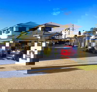 21 on Hursley Motel Apartments - Sunshine Coast Tourism