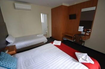 Heathcote Hotel - Sunshine Coast Tourism 0