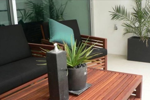 Breeze Beachfront Apartments - Sunshine Coast Tourism 4