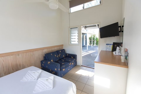 Kirra Beach Tourist Park - Sunshine Coast Tourism 4