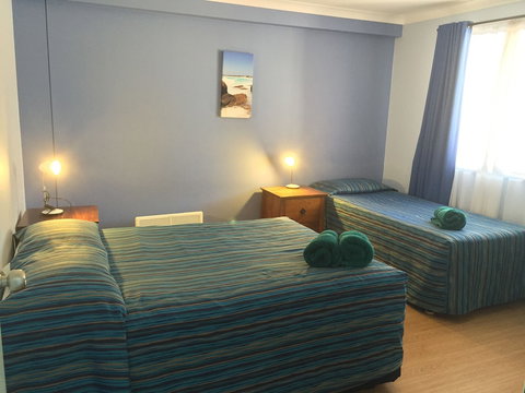 Driftwood Apartments - Holiday Sunshine Coast 1