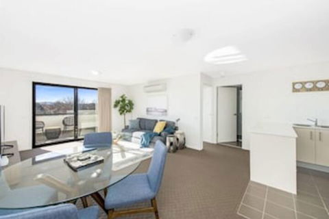 Accommodate Canberra - Century - Holiday Sunshine Coast 5
