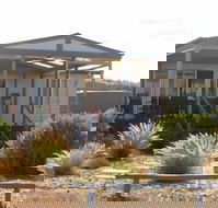 Linger Longer Accommodation SA - Holiday Sunshine Coast