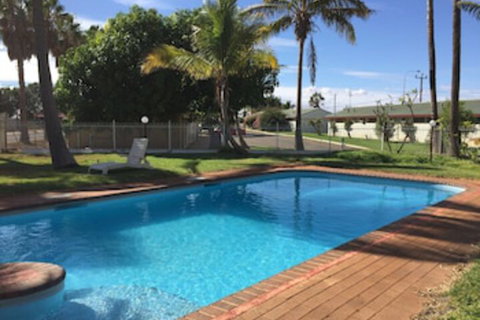 Carnarvon Gateway Motel - Holiday Sunshine Coast 0