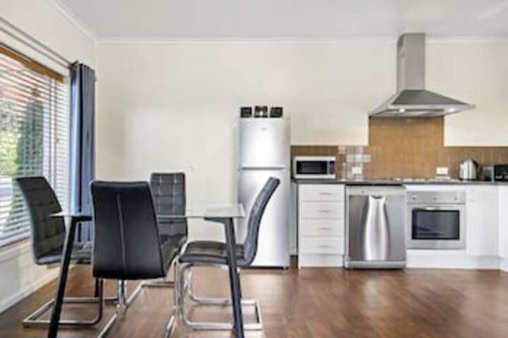 Narracan VIC Holiday Sunshine Coast