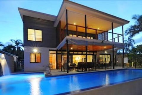 Bramston On The Beach - Holiday Sunshine Coast 0