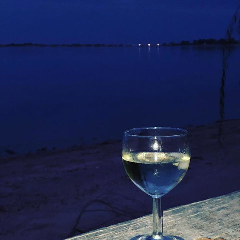 Lake Boga Waterfront Holiday House - Holiday Sunshine Coast 2