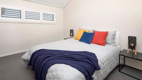 Alpine Snow Angels Retreat Luxurious Snowy Mountains Living - Holiday Sunshine Coast 1