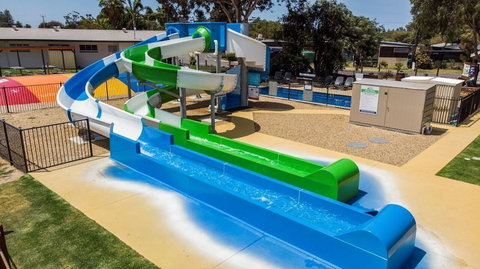 Victor Harbor Holiday & Cabin Park - Holiday Sunshine Coast 1