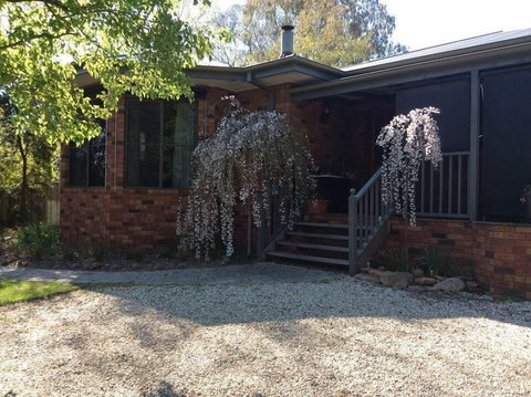 Beechworth Gorge Walk Guest House - Sunshine Coast Tourism 0